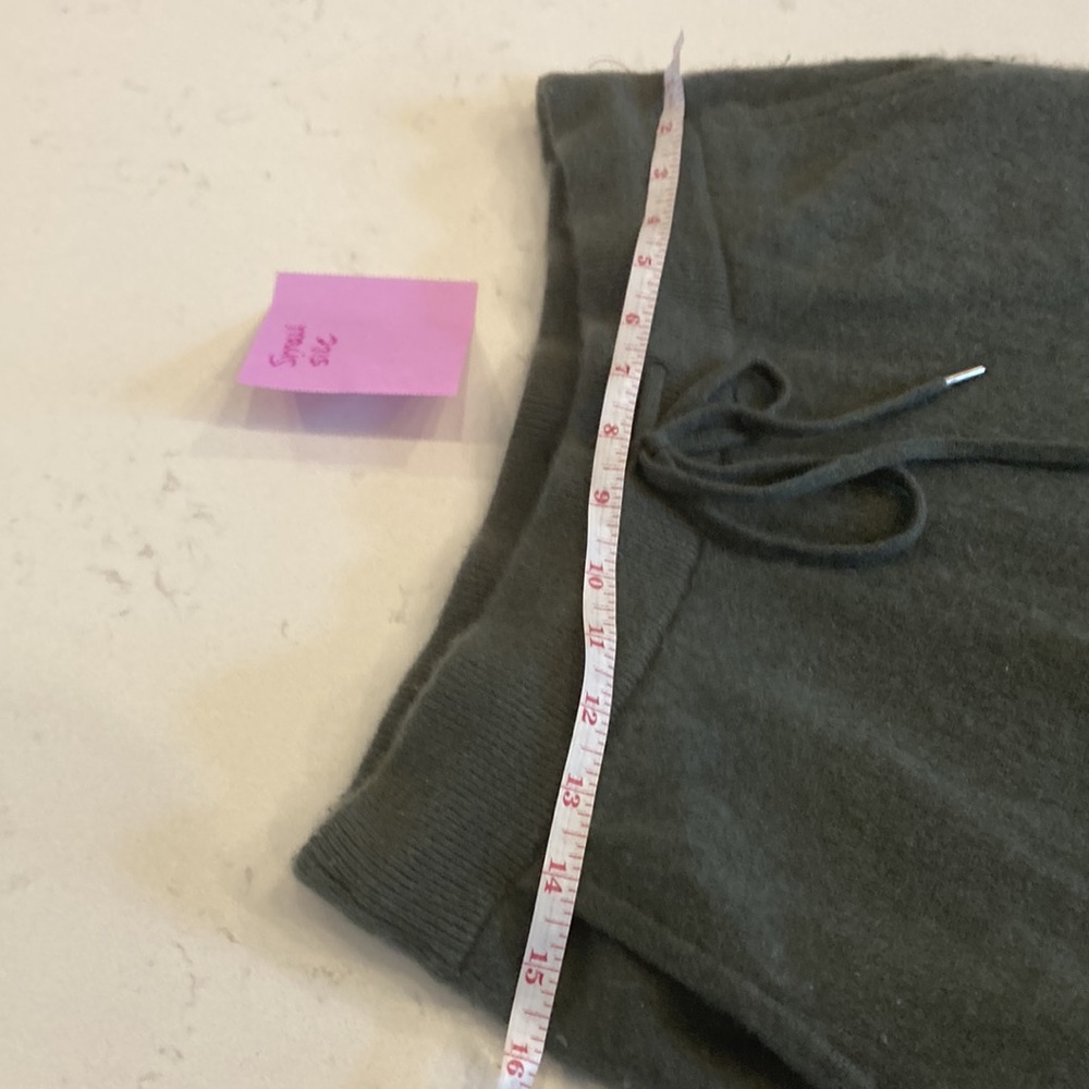Quince 100% Cashmere Mongolian Cashmere Soft Jogger Sweatpants Olive Green - Picture 5 of 8